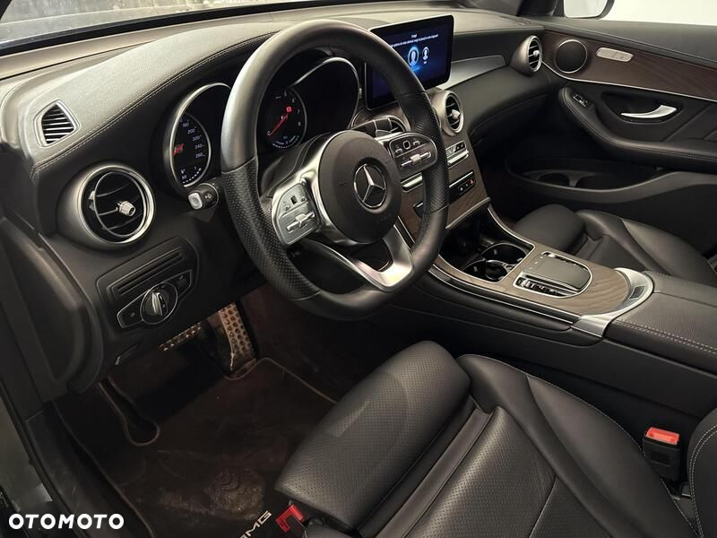 Mercedes-Benz GLC - 10