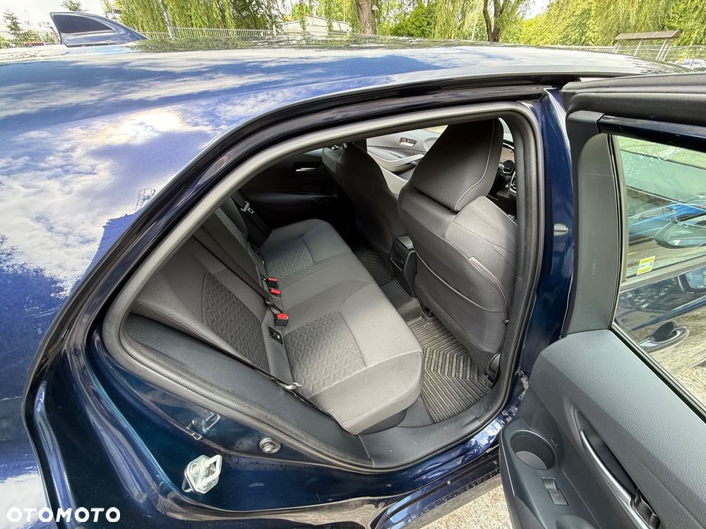 Toyota Corolla - 5