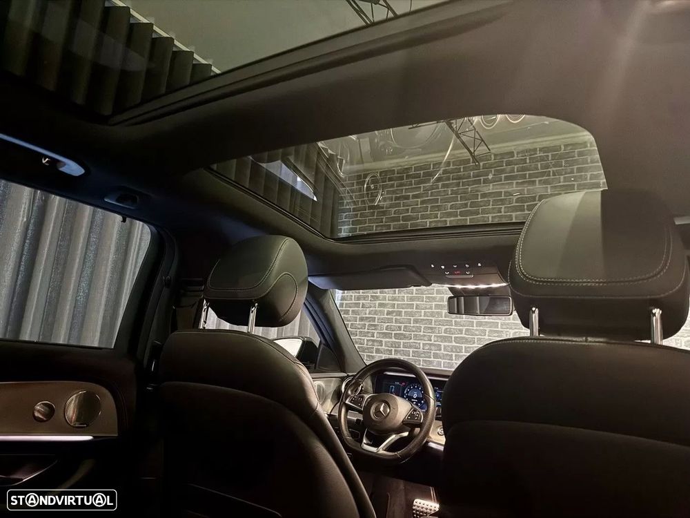 Mercedes-Benz E 43 AMG 4-Matic — fotografia 14