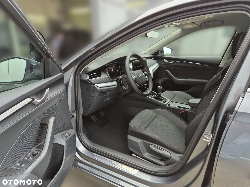 Skoda Octavia 1.5 TSI Drive Selection - 12