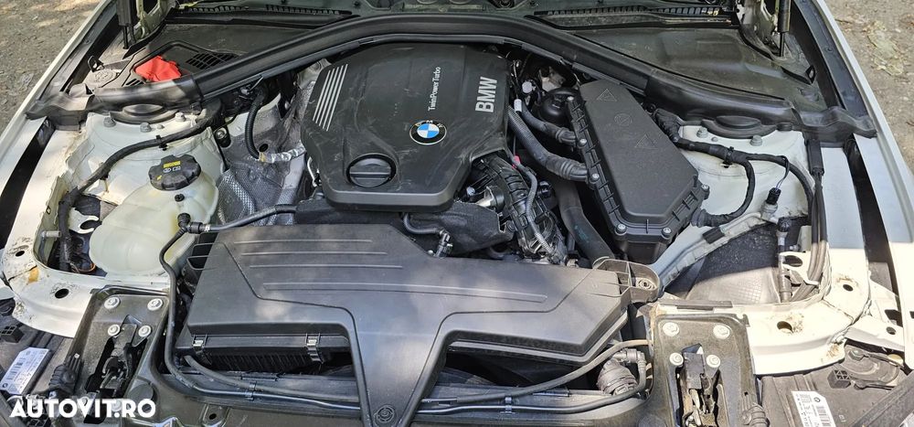 BMW Seria 3 316d Sport Line - 14