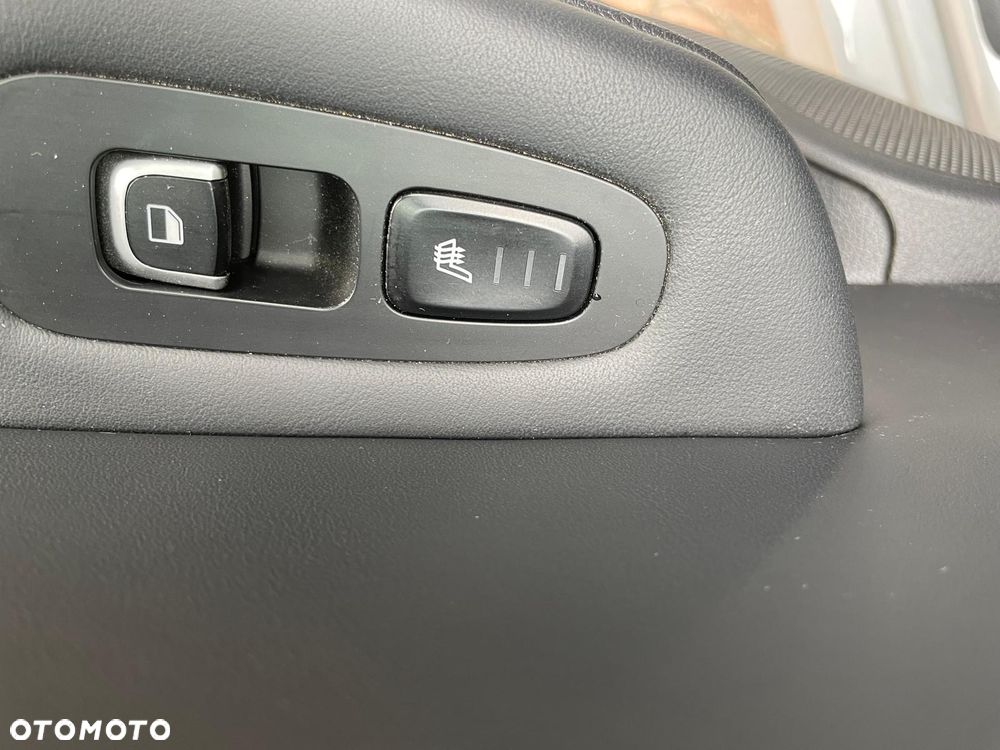 Kia Stinger 2.0 T-GDI GT Line - 14