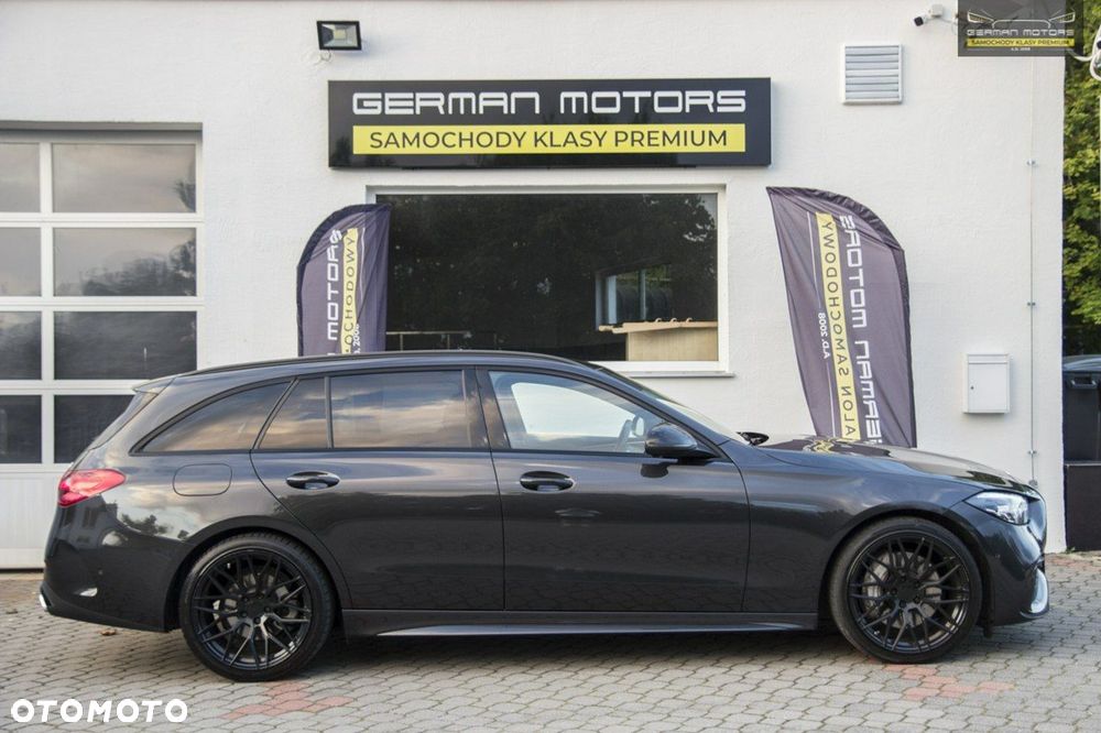 Mercedes-Benz Klasa C 220 d 4Matic T 9G-TRONIC AMG Line - 39