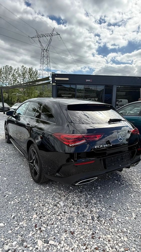 Mercedes-Benz CLA 250 e Shooting Brake AMG Line - 7