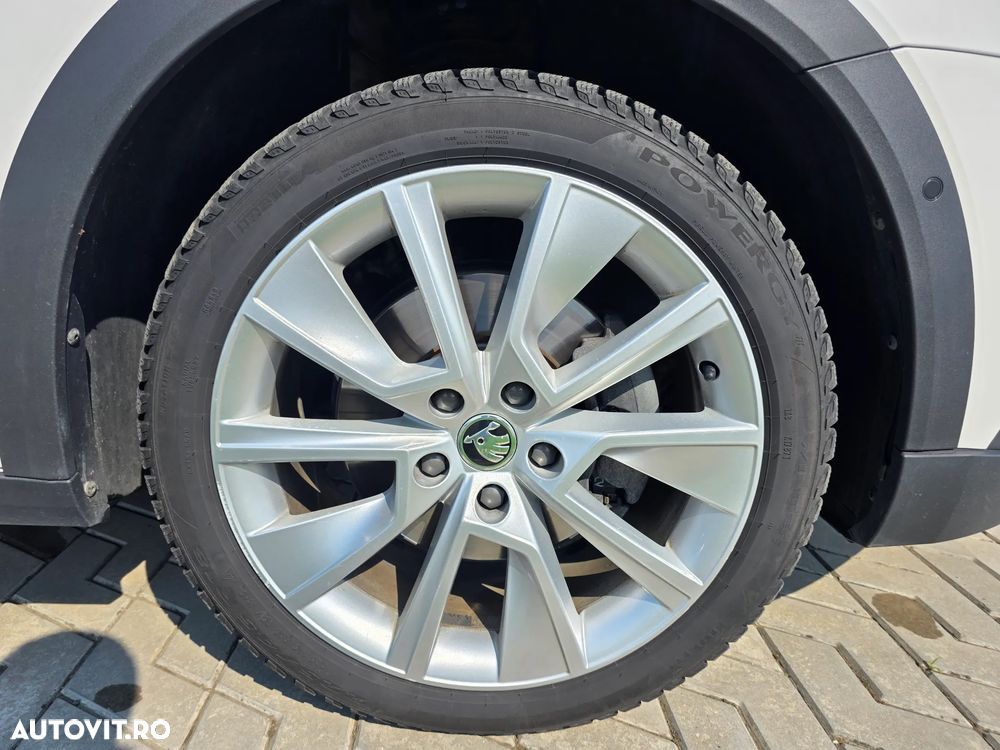Skoda Octavia 2.0 TDI DSG 4X4 Scout - 6