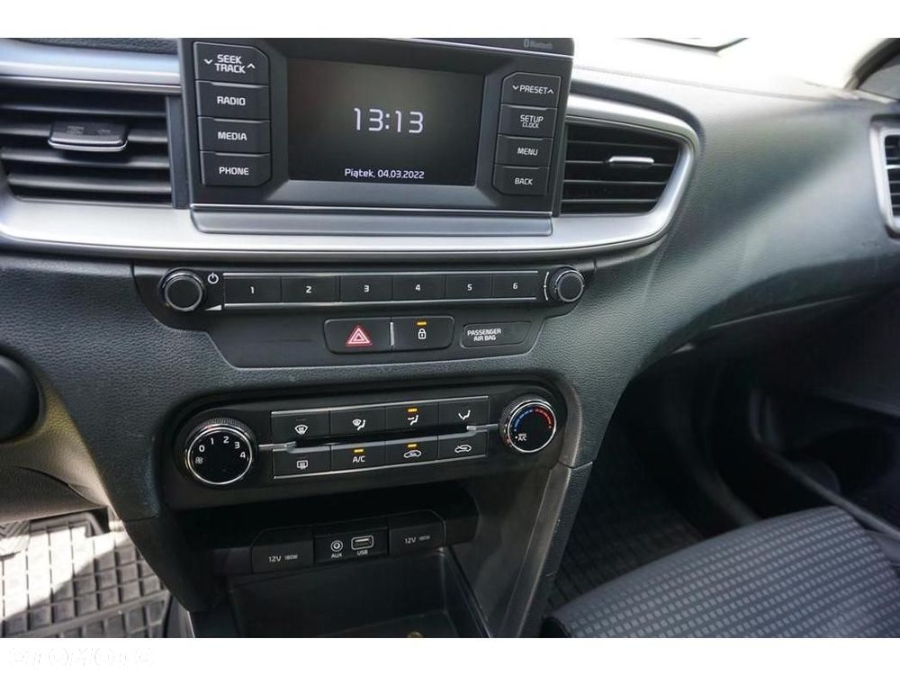 Kia Ceed - 20