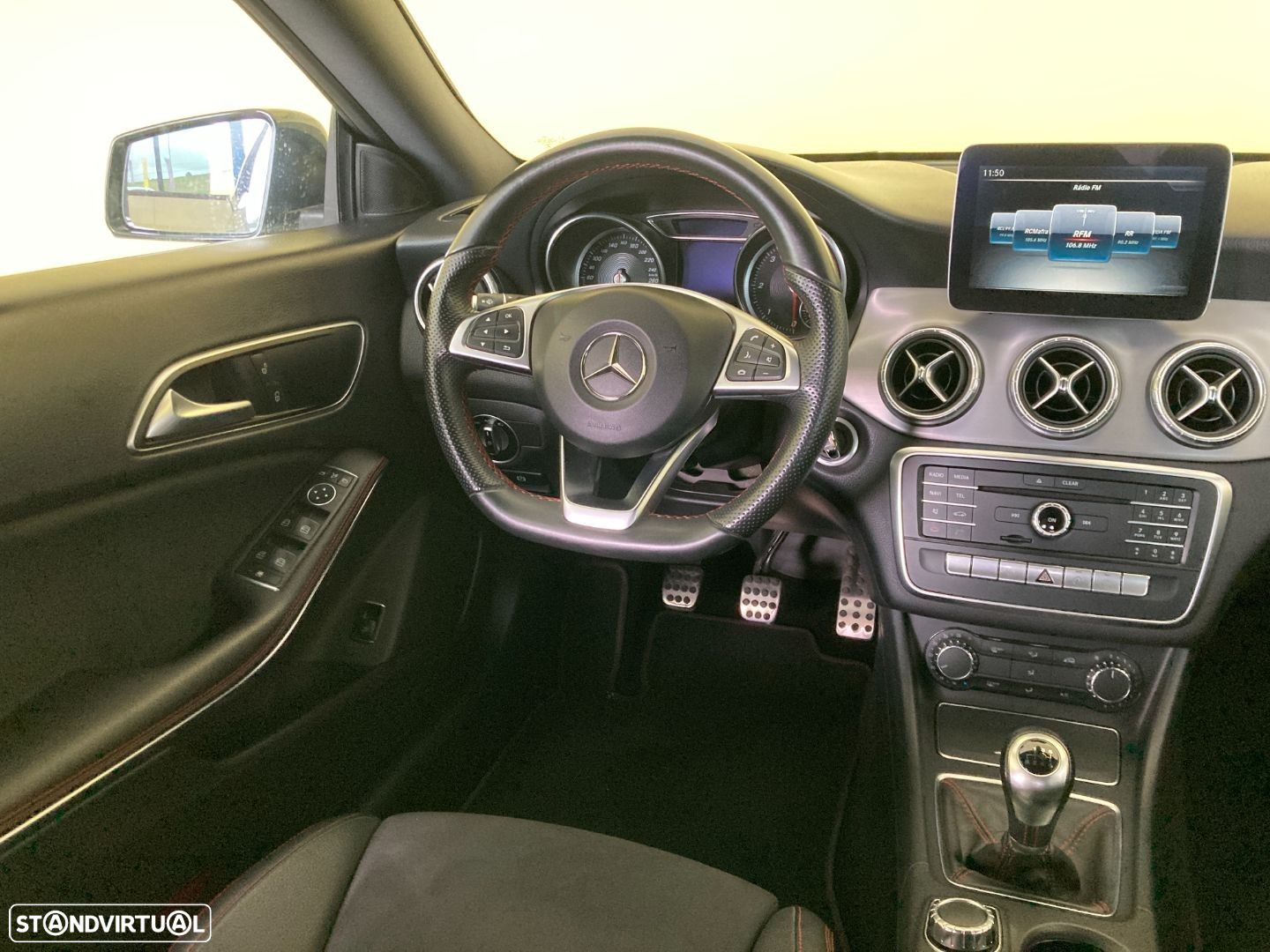 Mercedes-Benz CLA 180 d AMG Line - 15