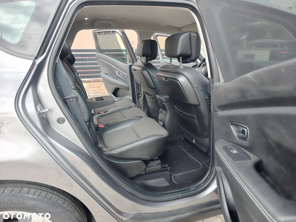Renault Scenic - 11
