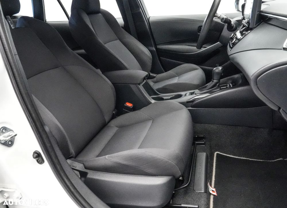 Toyota Corolla 1.8 HSD Dynamic - 14