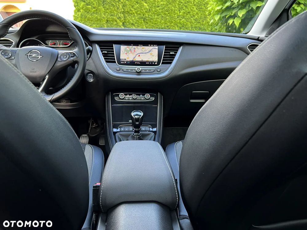 Opel Grandland X 1.2 Start/Stop Business INNOVATION - 29