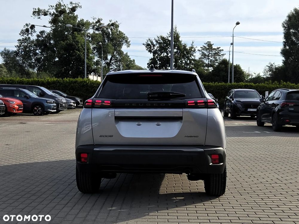 Peugeot 2008 PureTech mHEV Allure e-DCS6 - 7