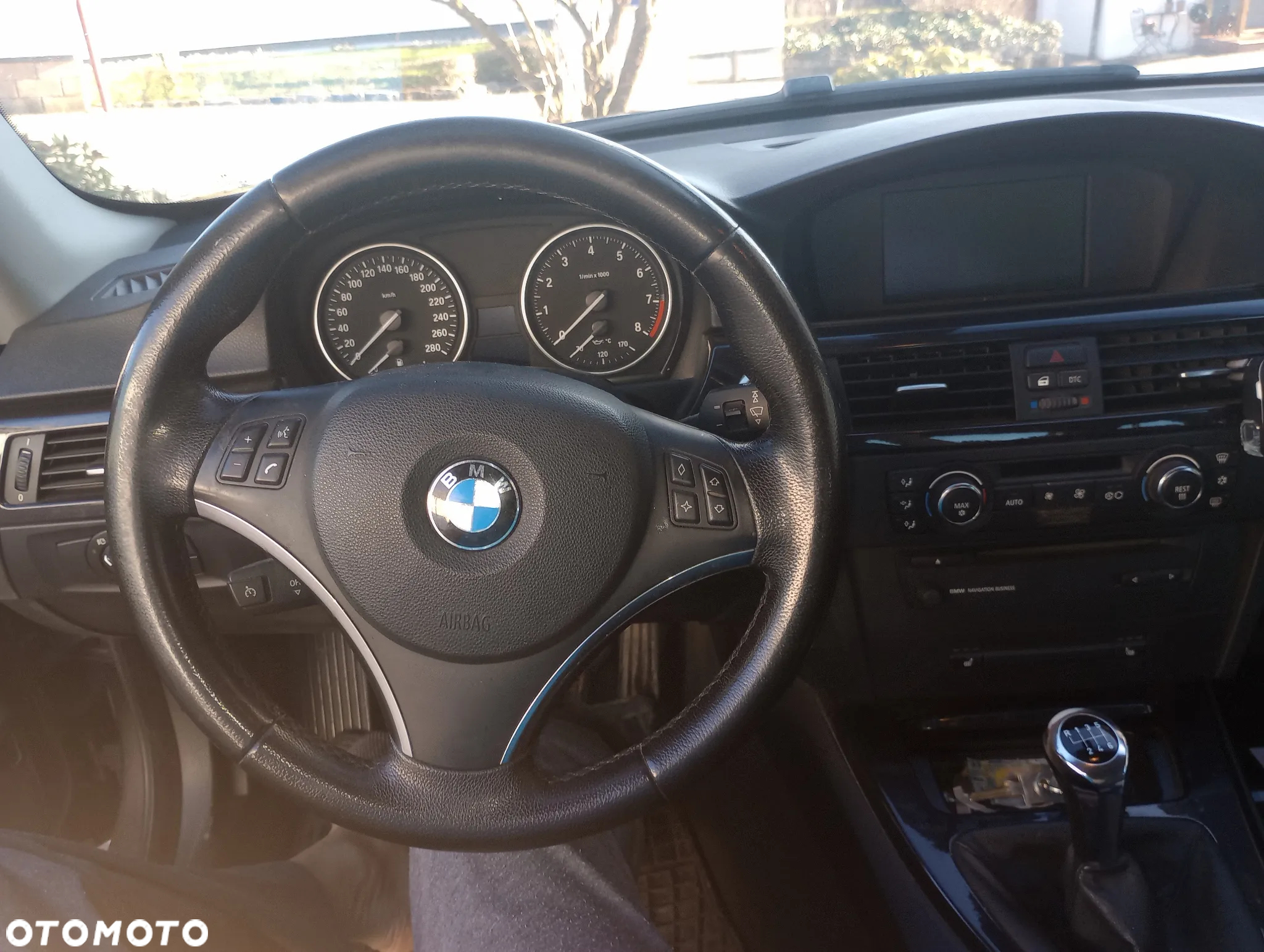 BMW Seria 3 325i Coupe - 5