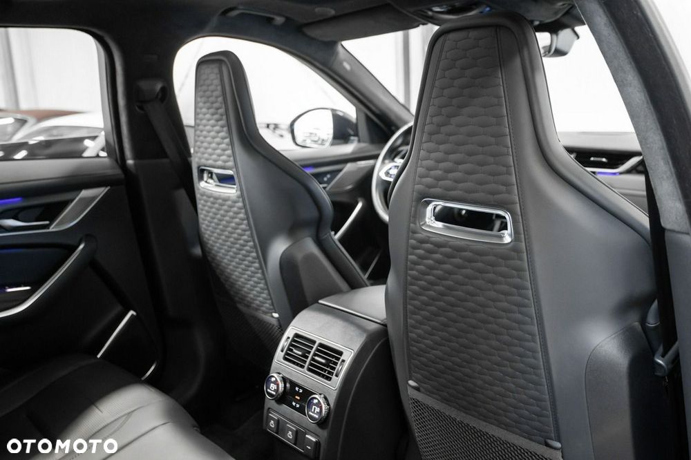 Jaguar F-Pace 5.0 V8 S/C AWD SVR - 26