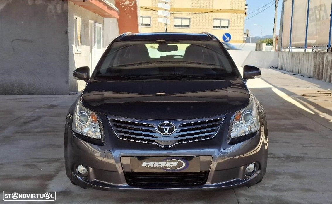 Toyota Avensis SW - 6