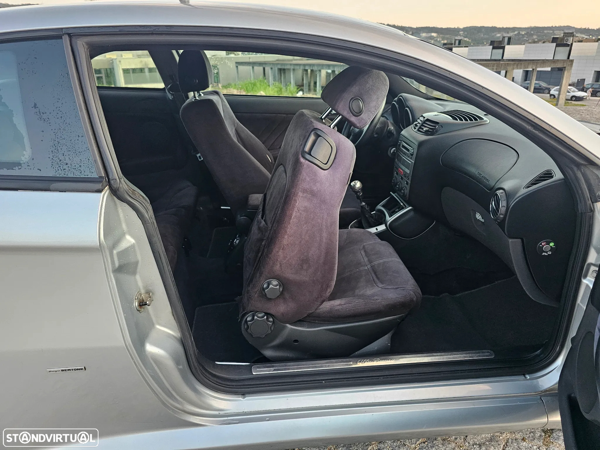 Alfa Romeo GT 1.9 JTD M-JET - 21