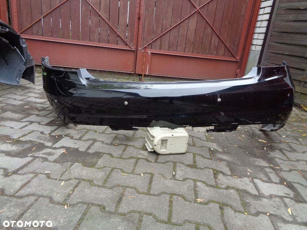 Mercedes E klasa zderzak tylny A207 885 7025 - 1