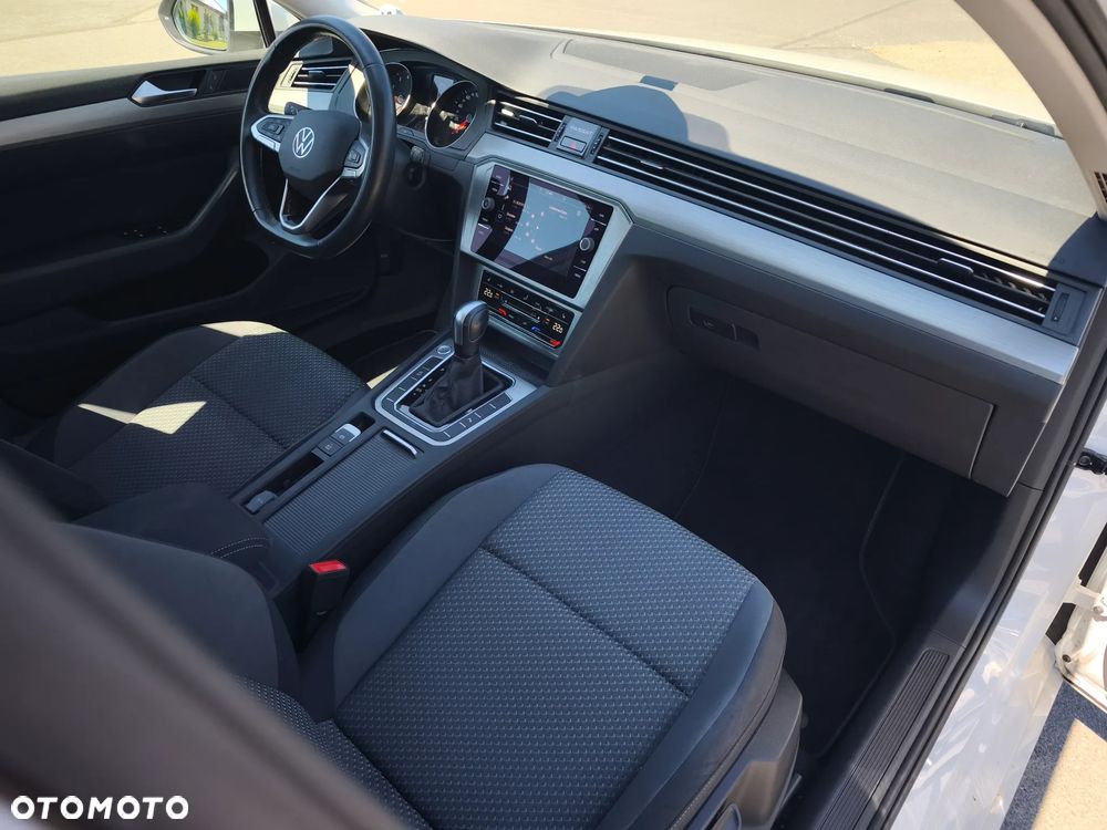 Volkswagen Passat 1.5 TSI OPF DSG Conceptline - 14