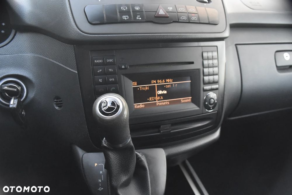 Mercedes-Benz Vito - 11
