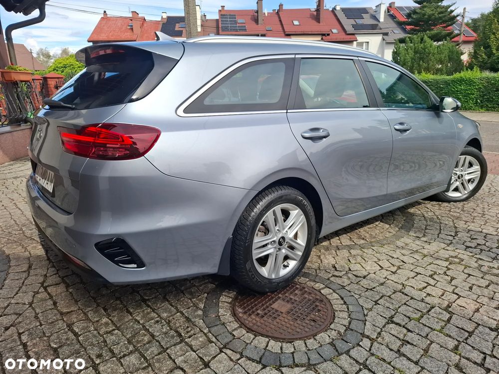 Kia Ceed 1.4 T-GDI M - 9