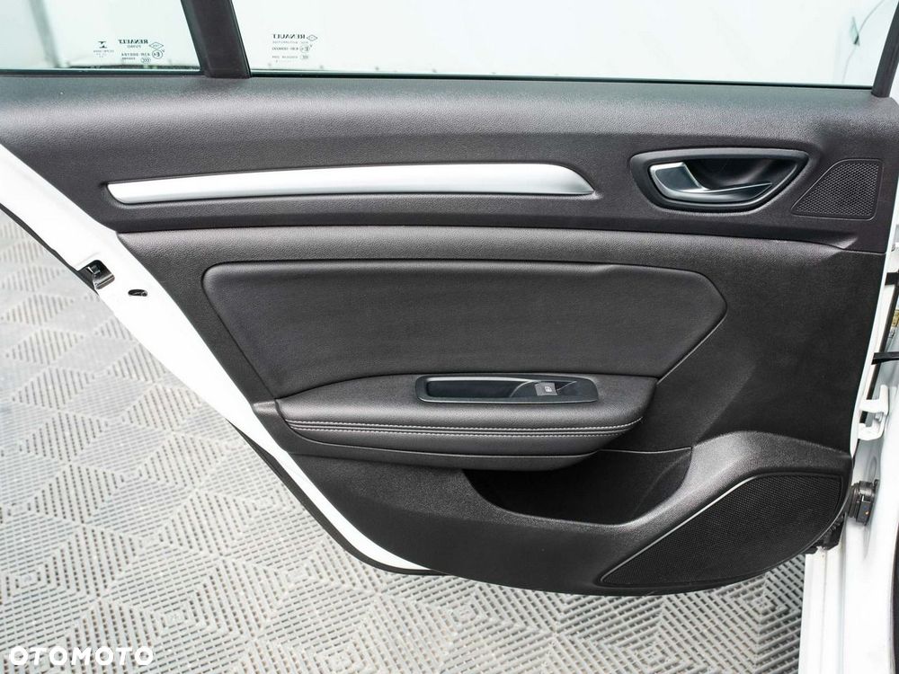 Renault Megane 1.3 TCe FAP Techno EDC - 26