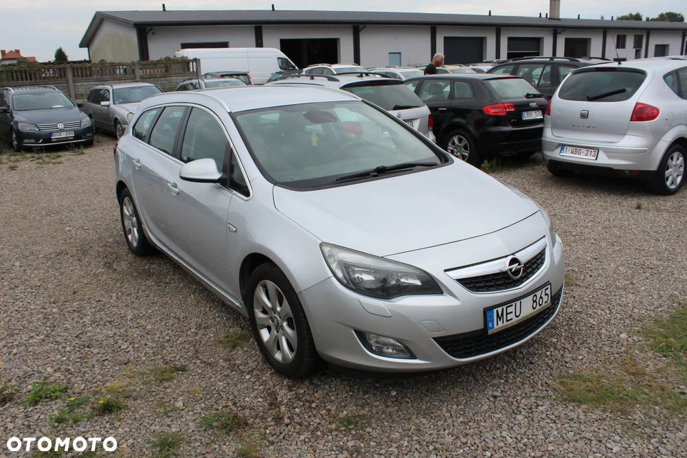 Opel Astra - 2