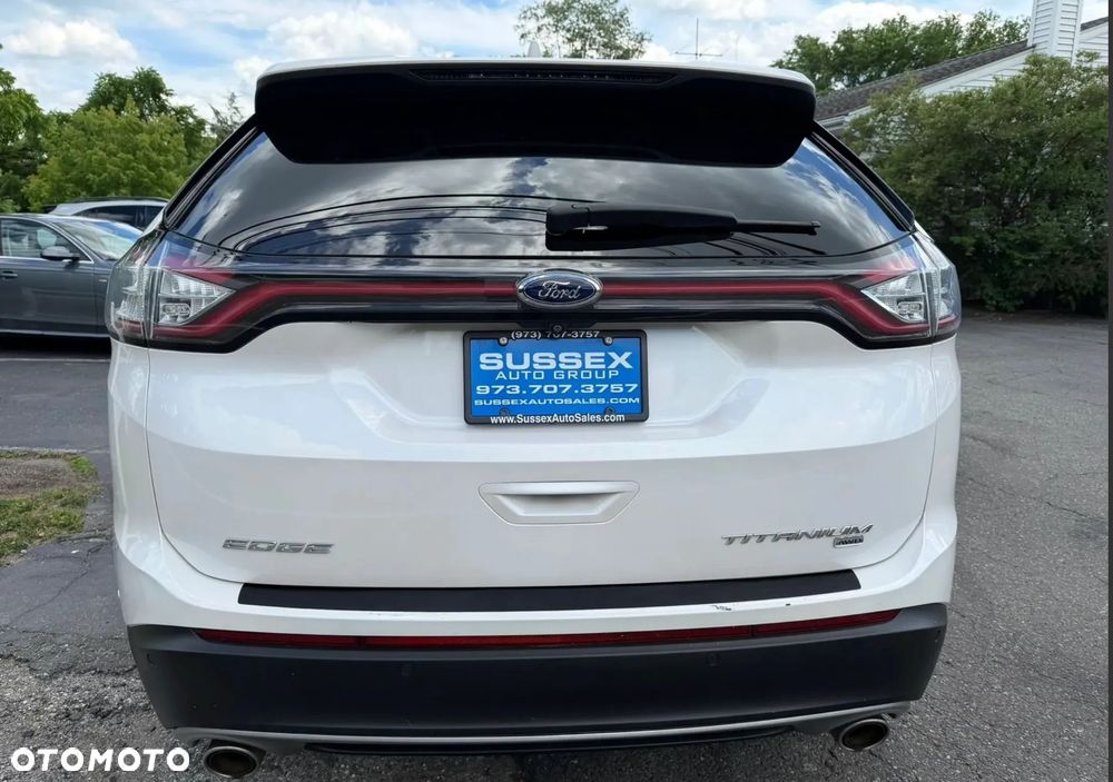 Ford Edge - 6