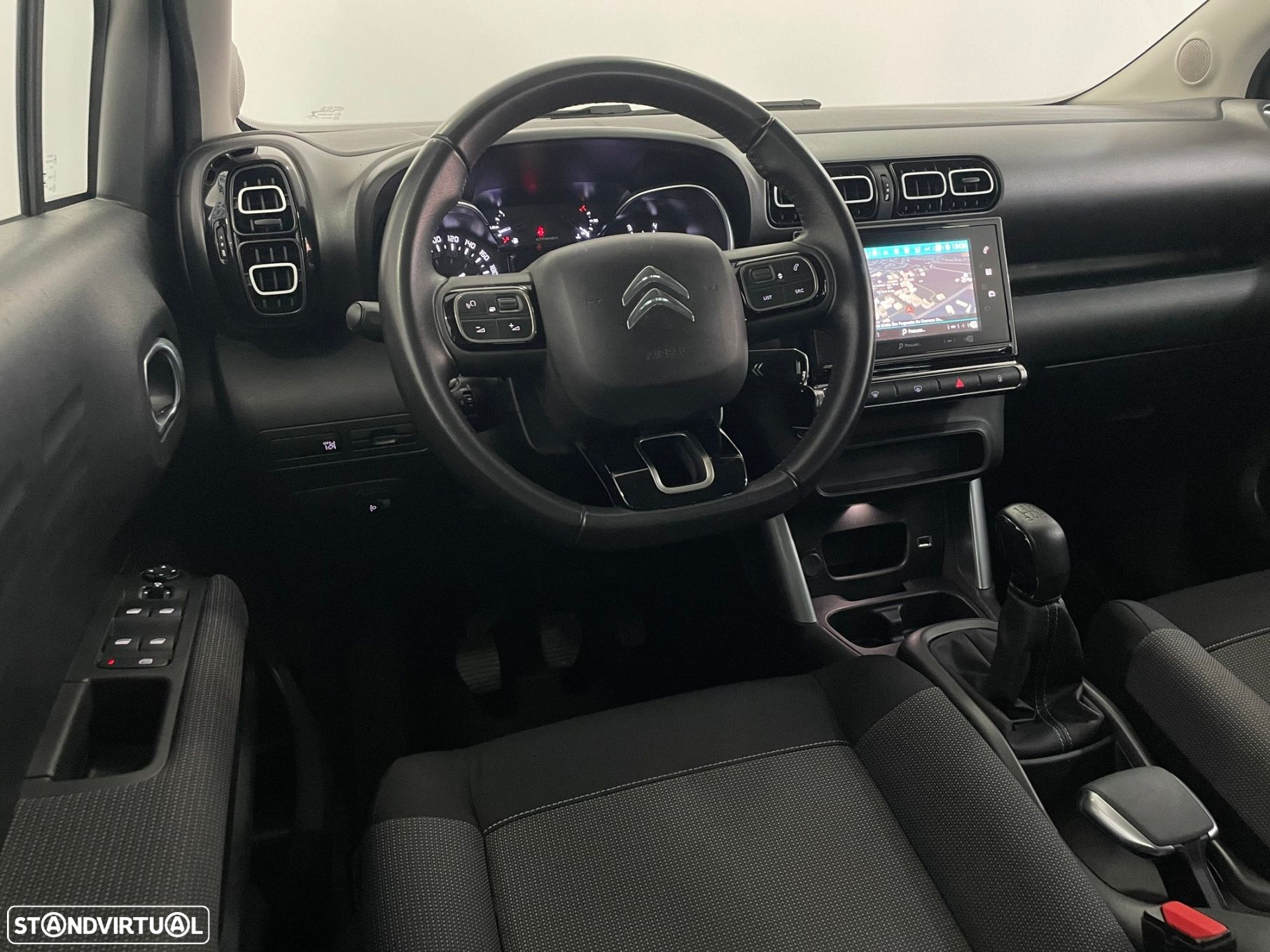 Citroën C3 Aircross 1.2 PureTech Shine - 24
