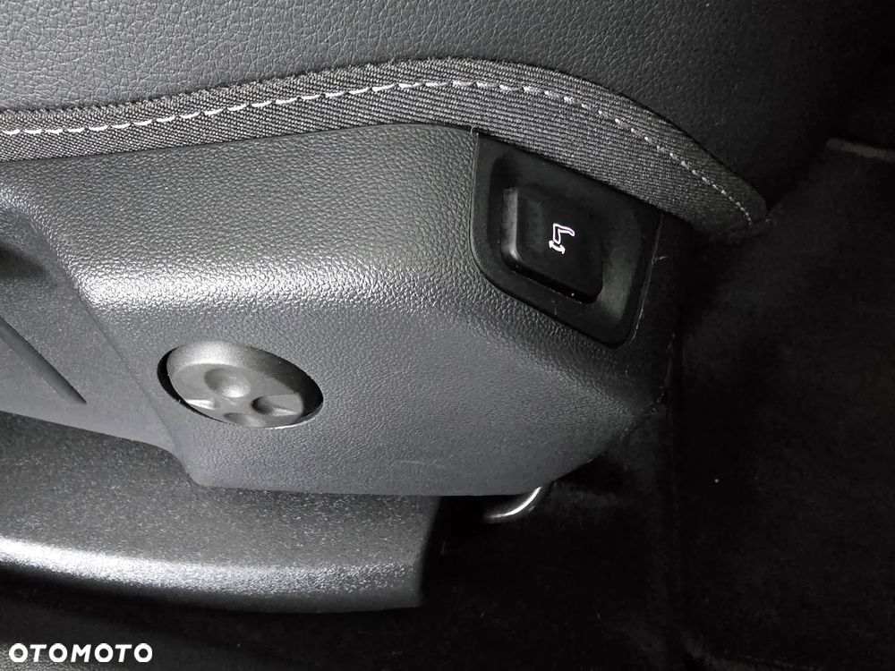 Opel Grandland 1.6 DI Automatik GS Line - 15