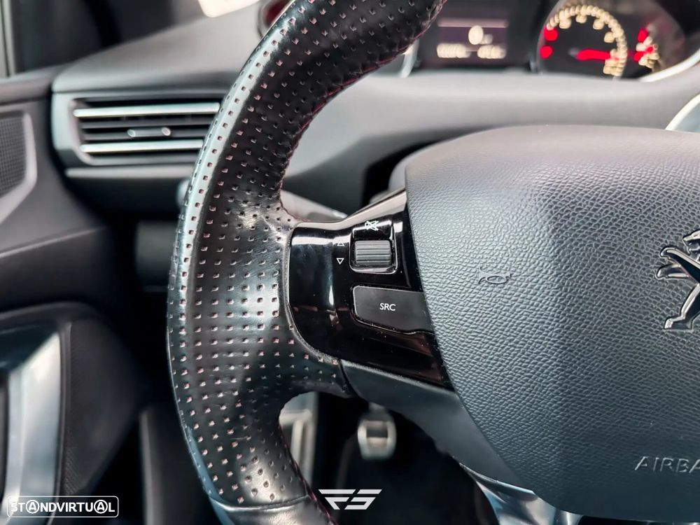 Peugeot 308 1.6 e-THP GTi - 27