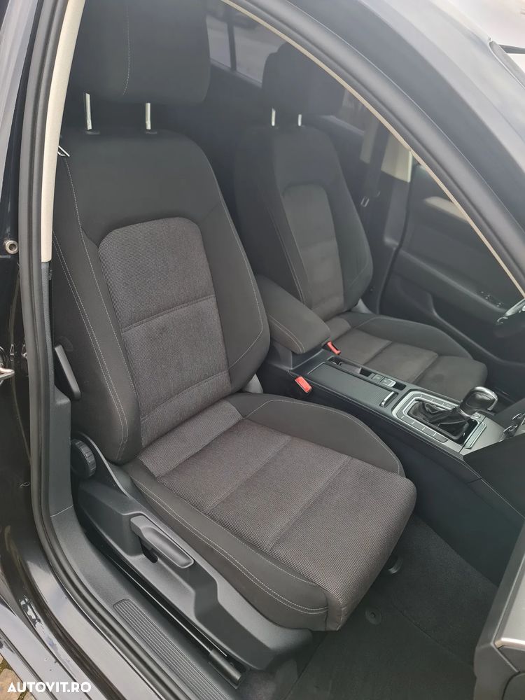 Volkswagen Passat 2.0 TDI DSG Highline - 14