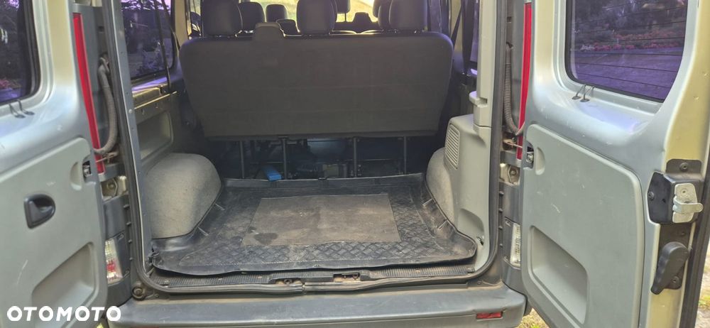 Renault Trafic L2H1 - 11