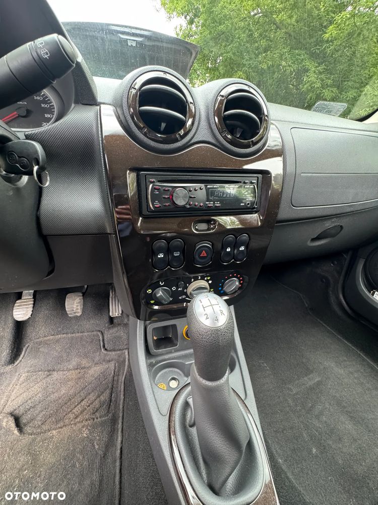 Dacia Duster 1.6 - 11