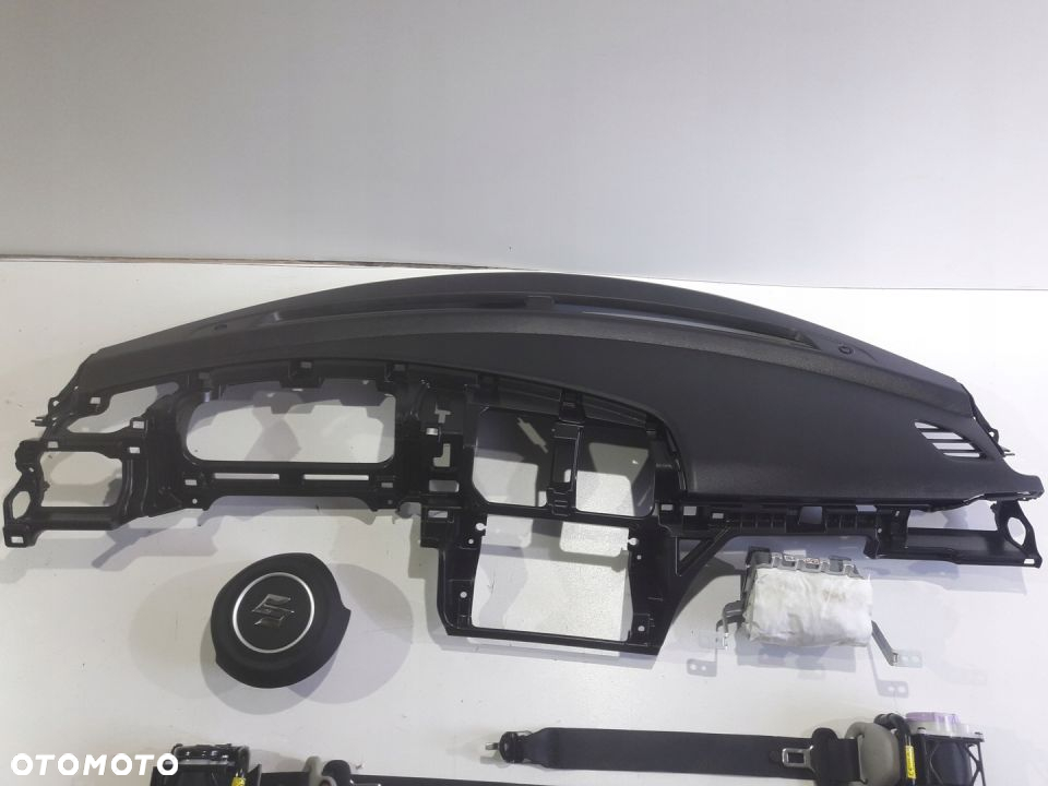 SUZUKI SWIFT MK8 DESKA KONSOLA AIRBAG PASY ORYG - 2