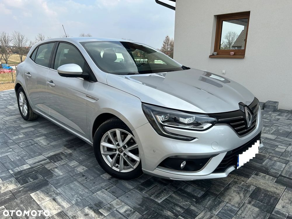 Renault Megane 1.5 Blue dCi Intens - 11