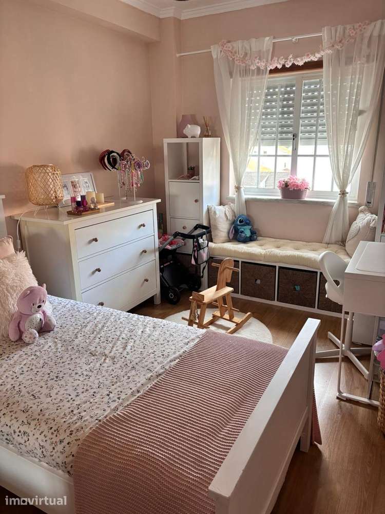 Pronto para escriturar. Apartamento T2 | 3.º Andar | Quinta do Conde - Grande imagem: 5/12