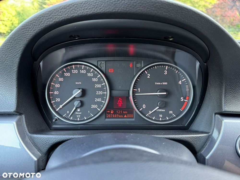 BMW Seria 3 320d xDrive - 18