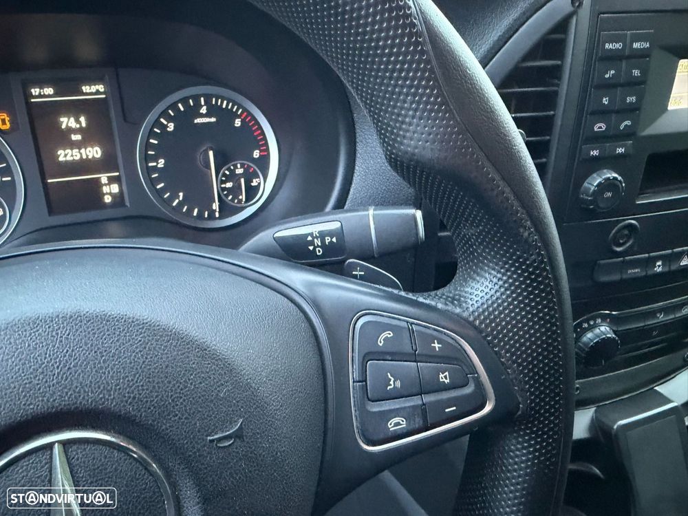 Mercedes-Benz Vito Tourer - 15