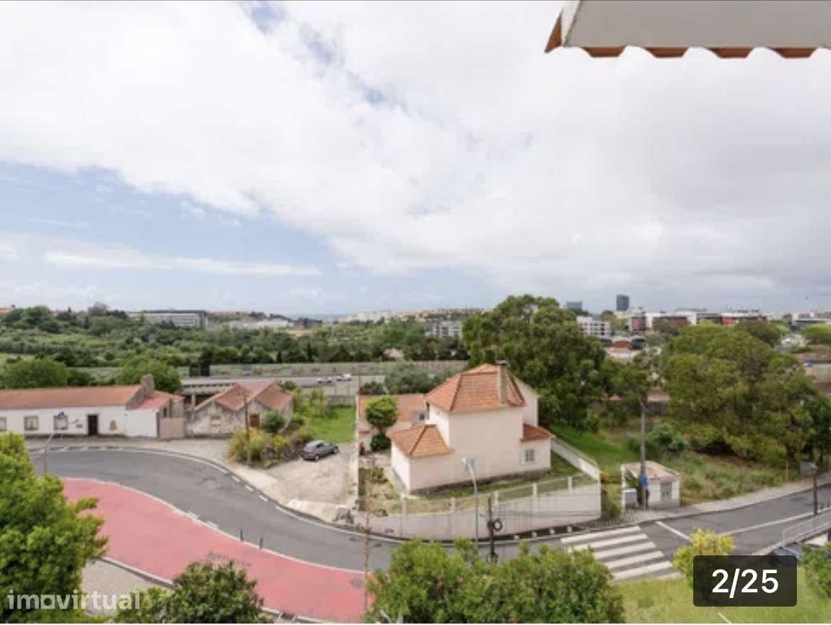 Apartamento T2 com garagem em Porto Salvo - Grande imagem: 4/19