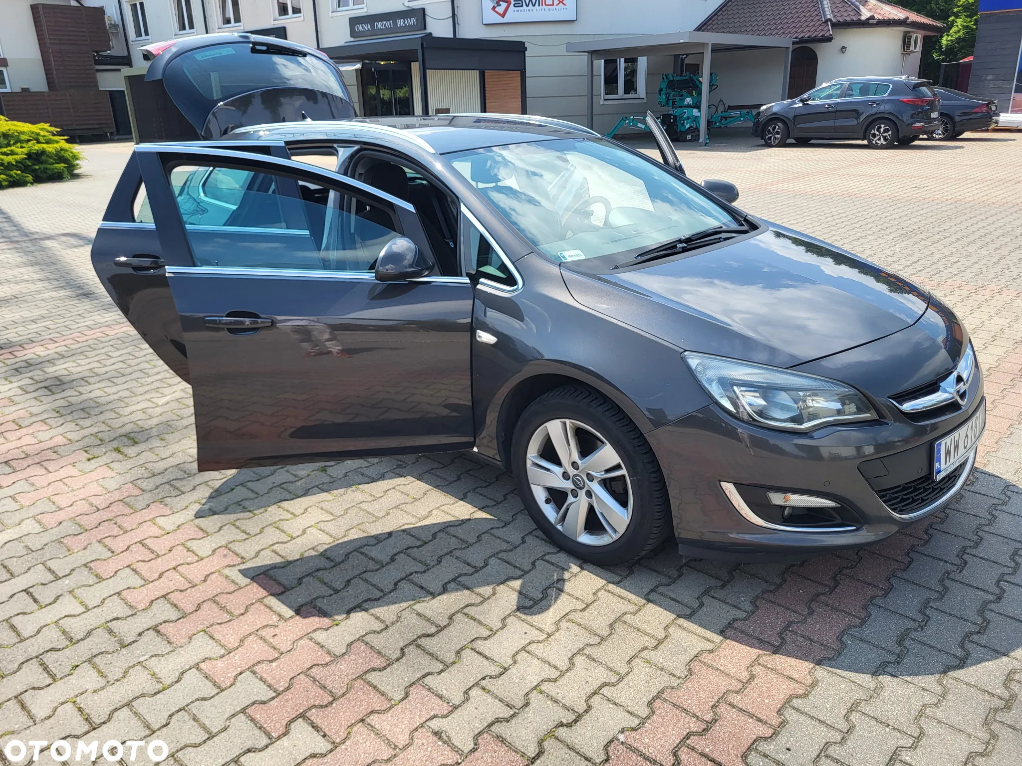 Opel Astra IV 1.6 CDTI Cosmo - 2