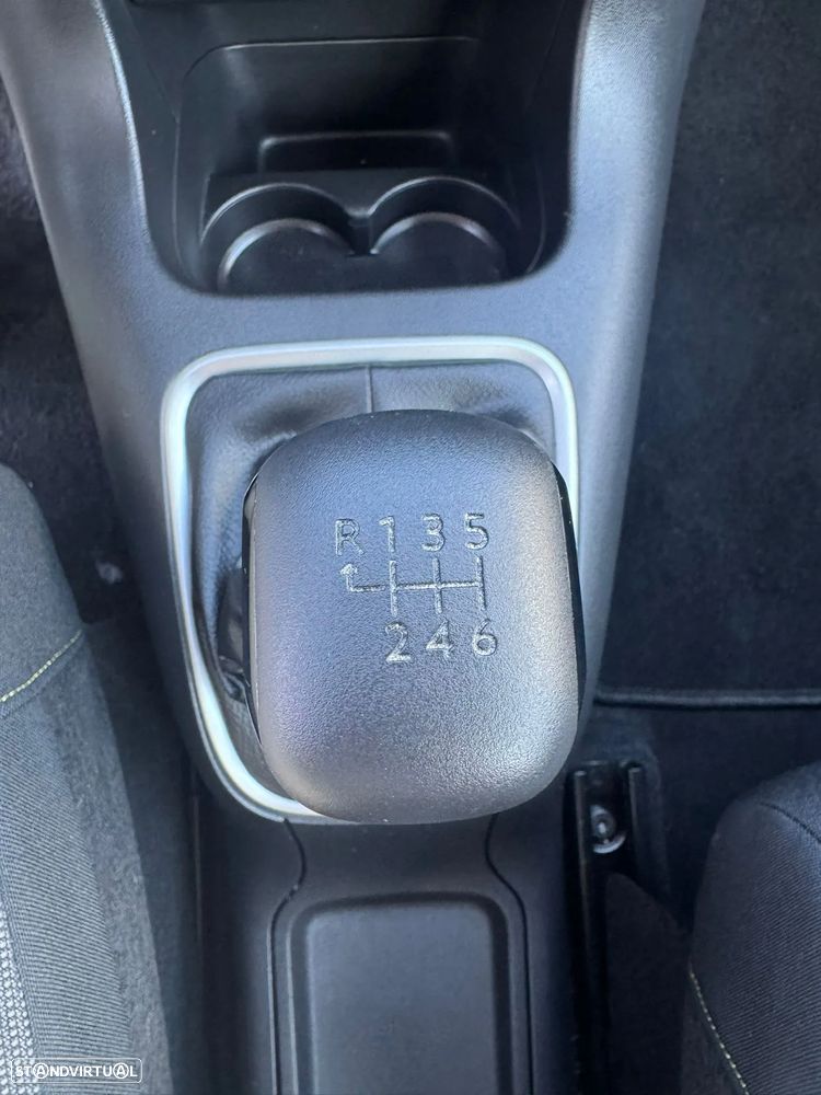 Citroën C3 1.2 PureTech Shine Pack - 9