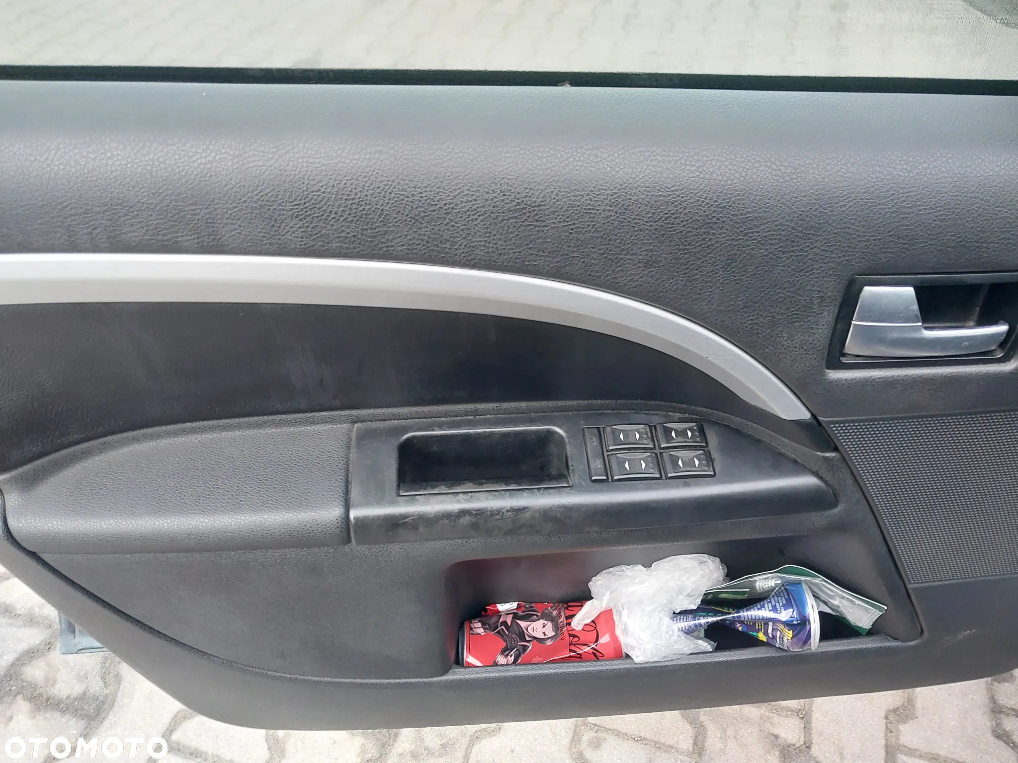 Ford Mondeo Mk3 Lift silnik 2.0 TDCI 125KM skrzynia biegów 6 biegowa zderzak maska klapa drzwi błotnik kod lakieru O3 OCTANE BLUE sanki przód wtryski pompa głowica radio Blaupunkt szyba fotel lampa felgi alternator turbina NA CZĘŚCI Wszystkie Części - 11