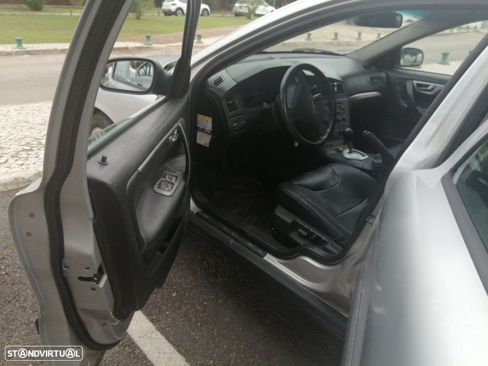 Volvo S60 2.4 D5 - 7