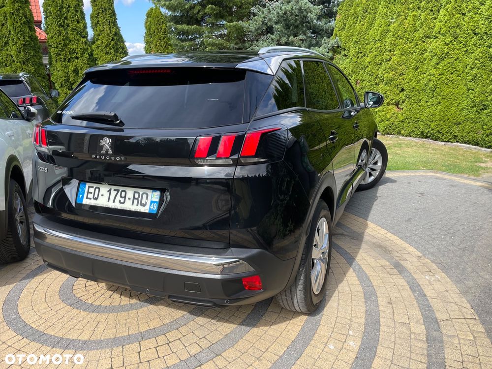 Peugeot 3008 - 18