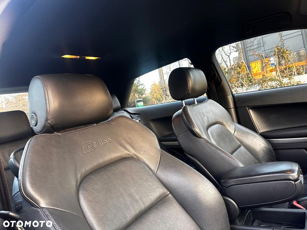 Audi A3 3-drzwiowe 2.0 TDI DPF S tronic Ambition - 15