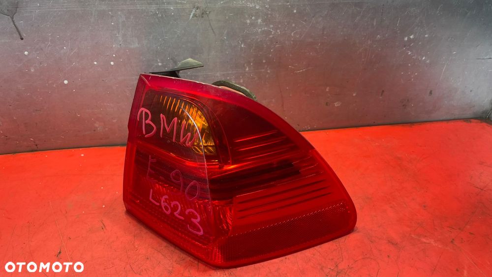 Lampa tył bmw e90 - 2