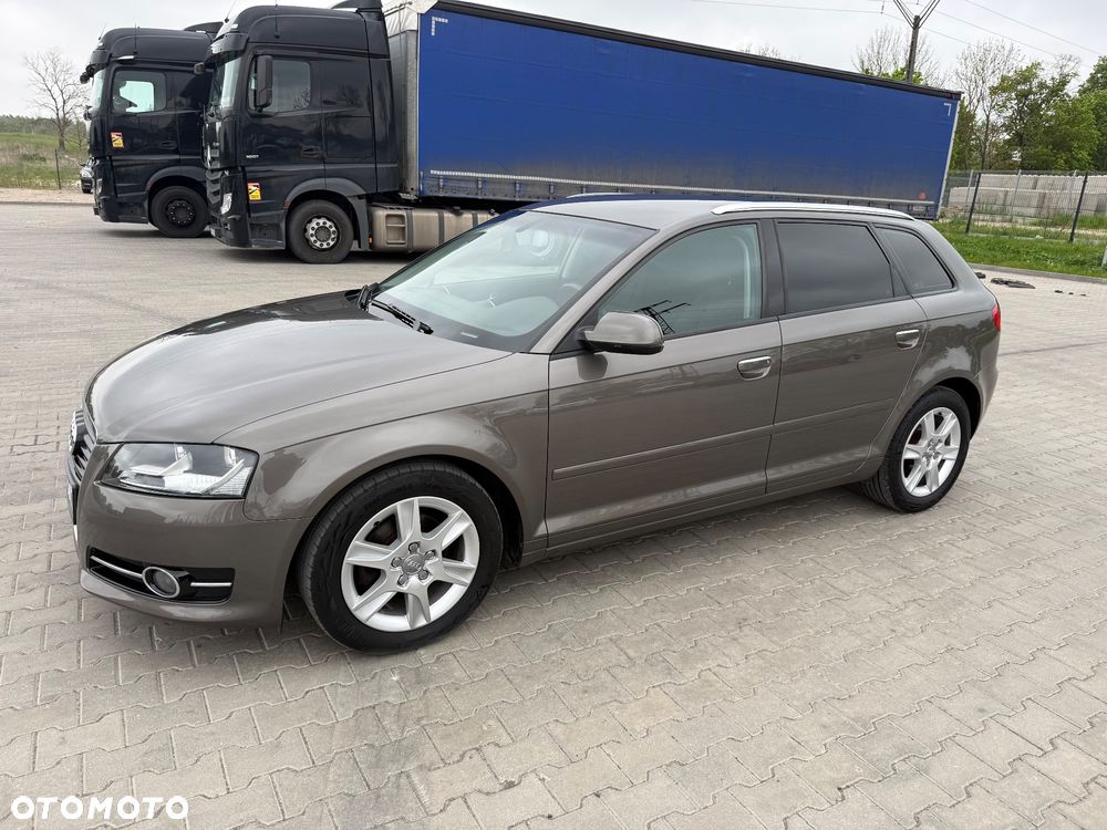 Audi A3 Sportback 1.6 TDI Attraction - 5