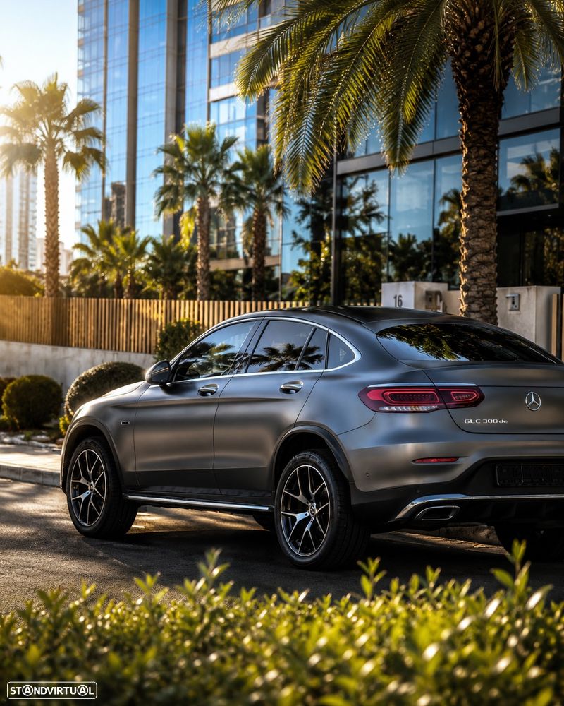 Mercedes-Benz GLC 300 de 4Matic 9G-TRONIC AMG Line - 1