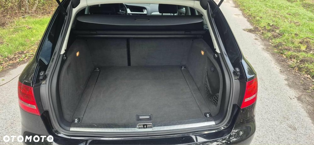 Audi A4 Avant 2.0 TDI DPF - 11