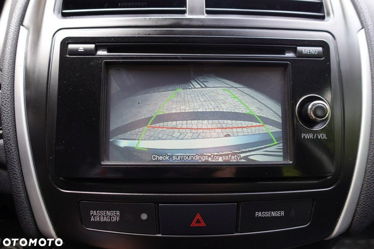 Mitsubishi ASX - 15