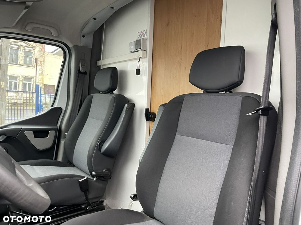 Renault Master - 24